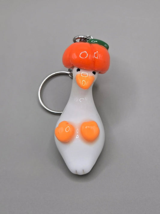 Duck/Goose With a Pumpkin Hat Keychain - PeachCharmory