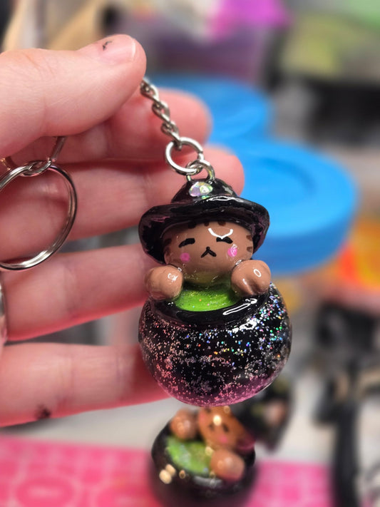 Cauldron Cat Keychain - PeachCharmory