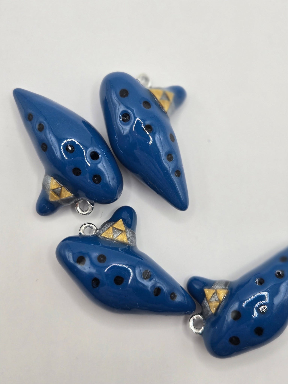 Legend of Zelda Ocarina Keychain - PeachCharmory